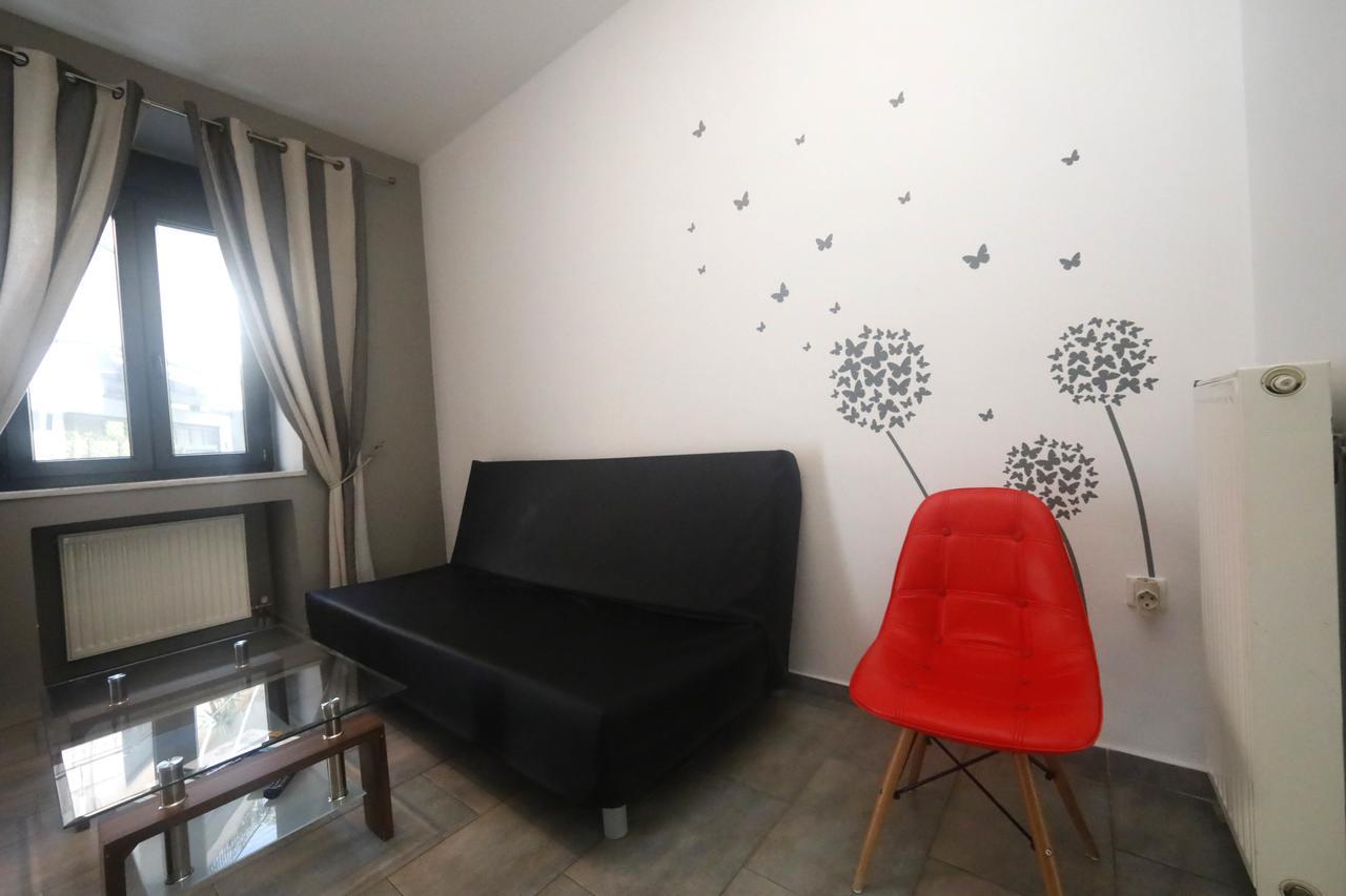 Gazi Boutique Apartment 2 Atene Esterno foto