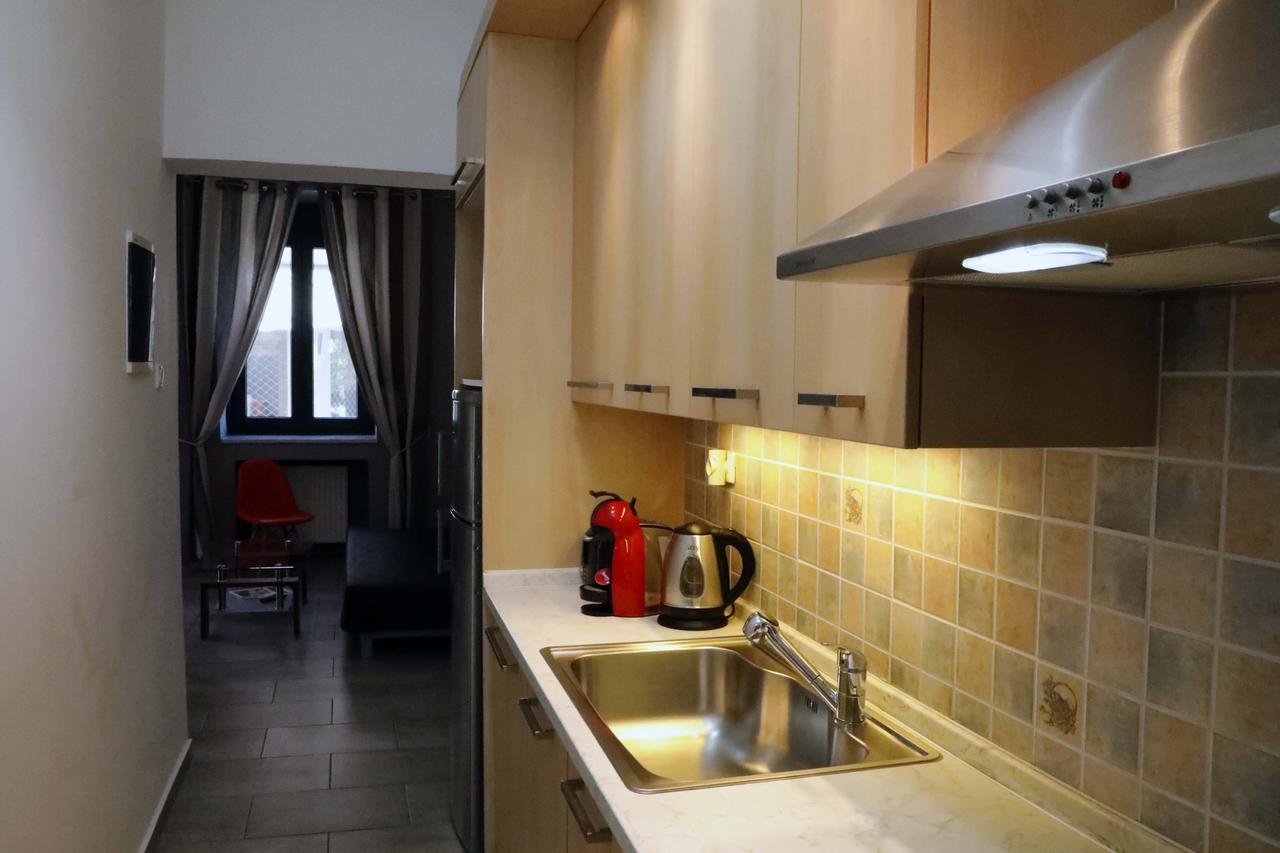 Gazi Boutique Apartment 2 Atene Esterno foto