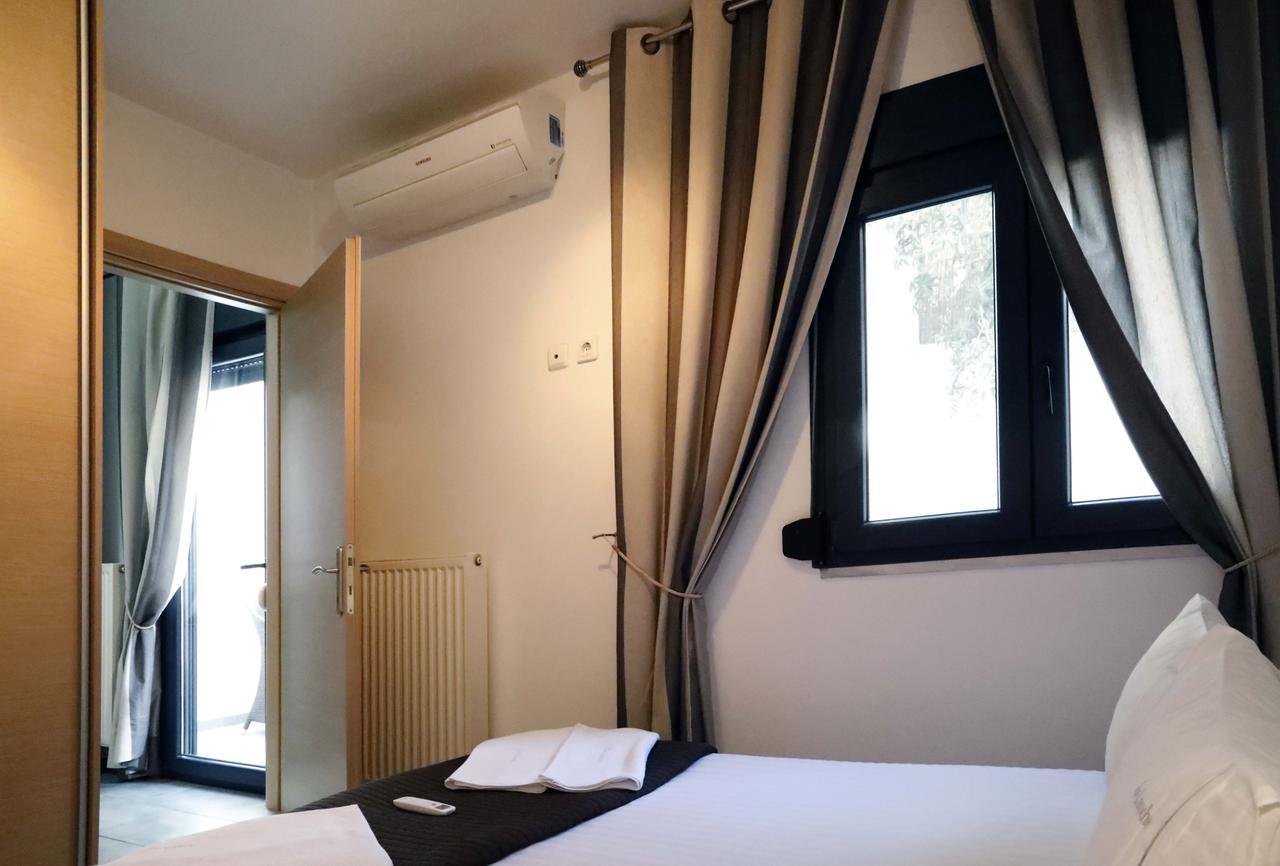 Gazi Boutique Apartment 2 Atene Esterno foto